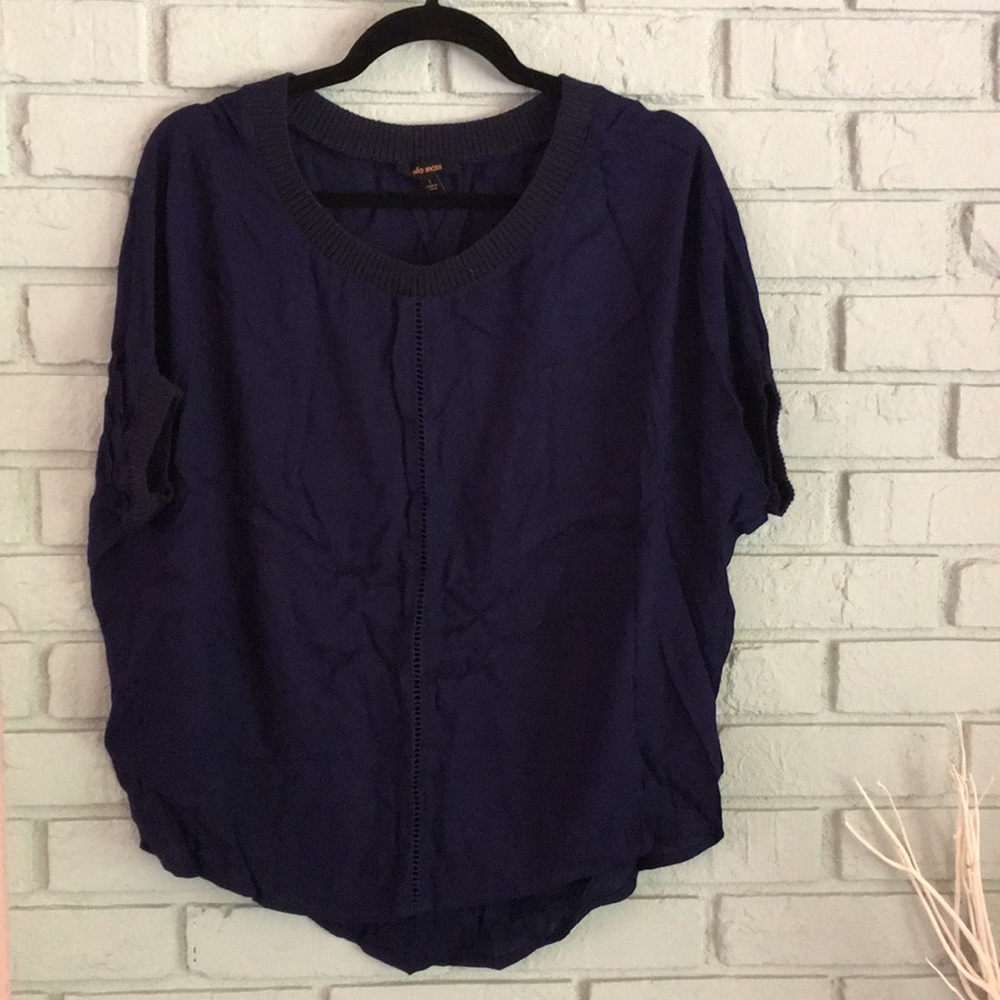 Ella Moss Navy Flowy Top